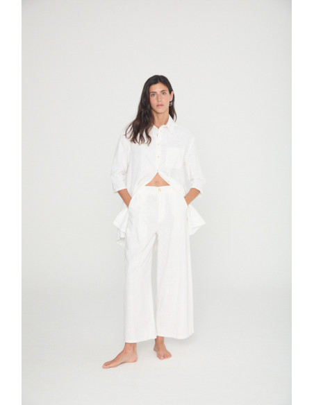 PANTALÓN FLUIDO CON PINZAS