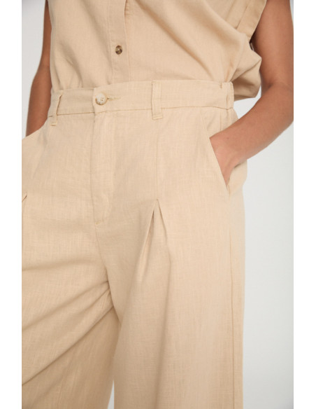 PANTALÓN FLUIDO CON PINZAS