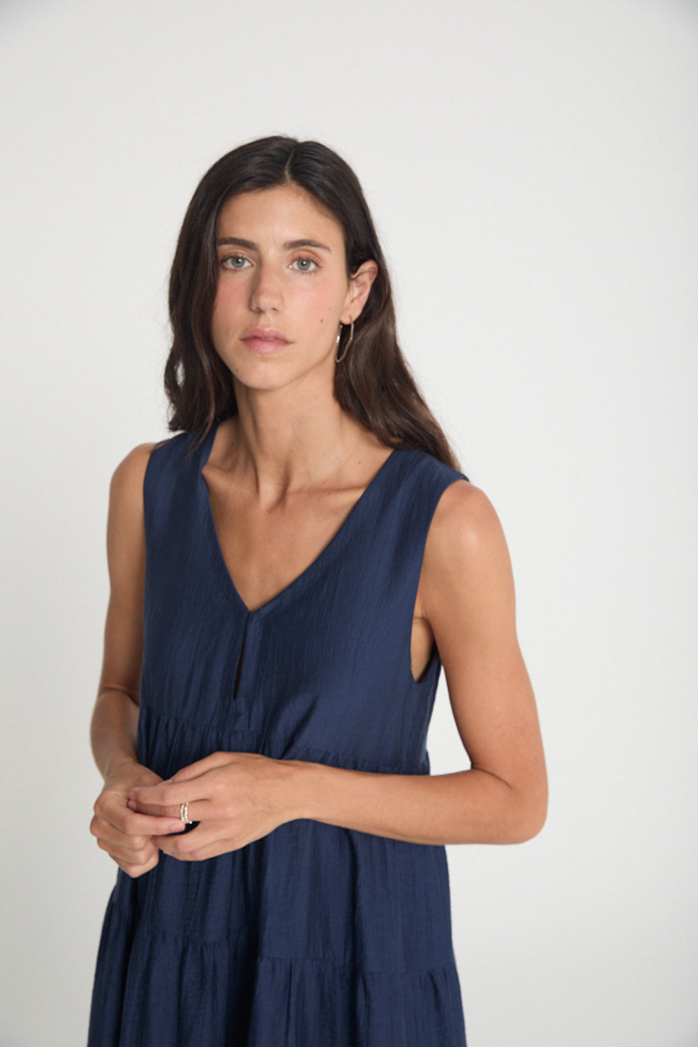 VESTIDO CON VOLANTES