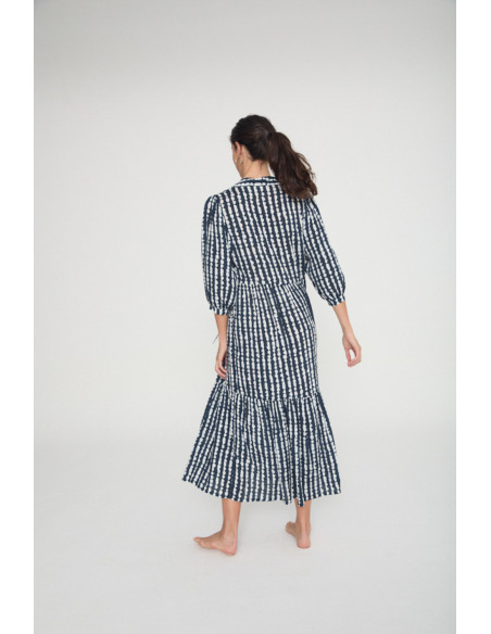 VESTIDO CON CUELLO MAO