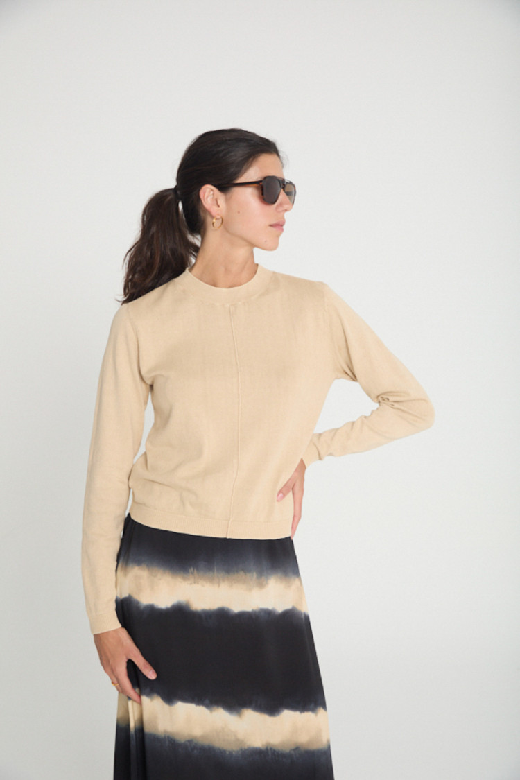 JERSEY CON ESCOTE REDONDO