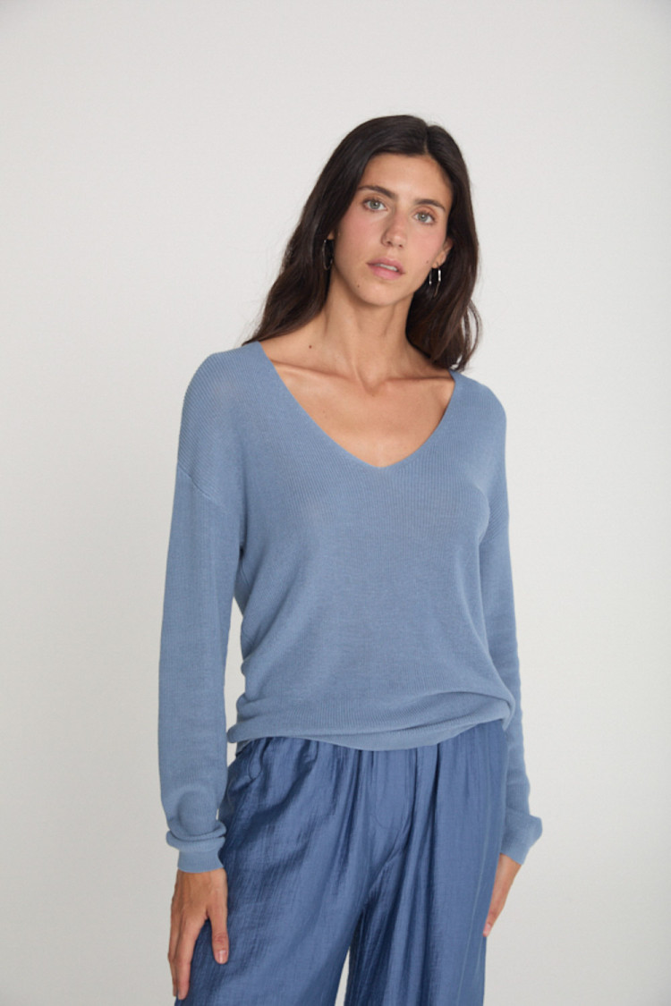 JERSEY CON ESCOTE  PICO