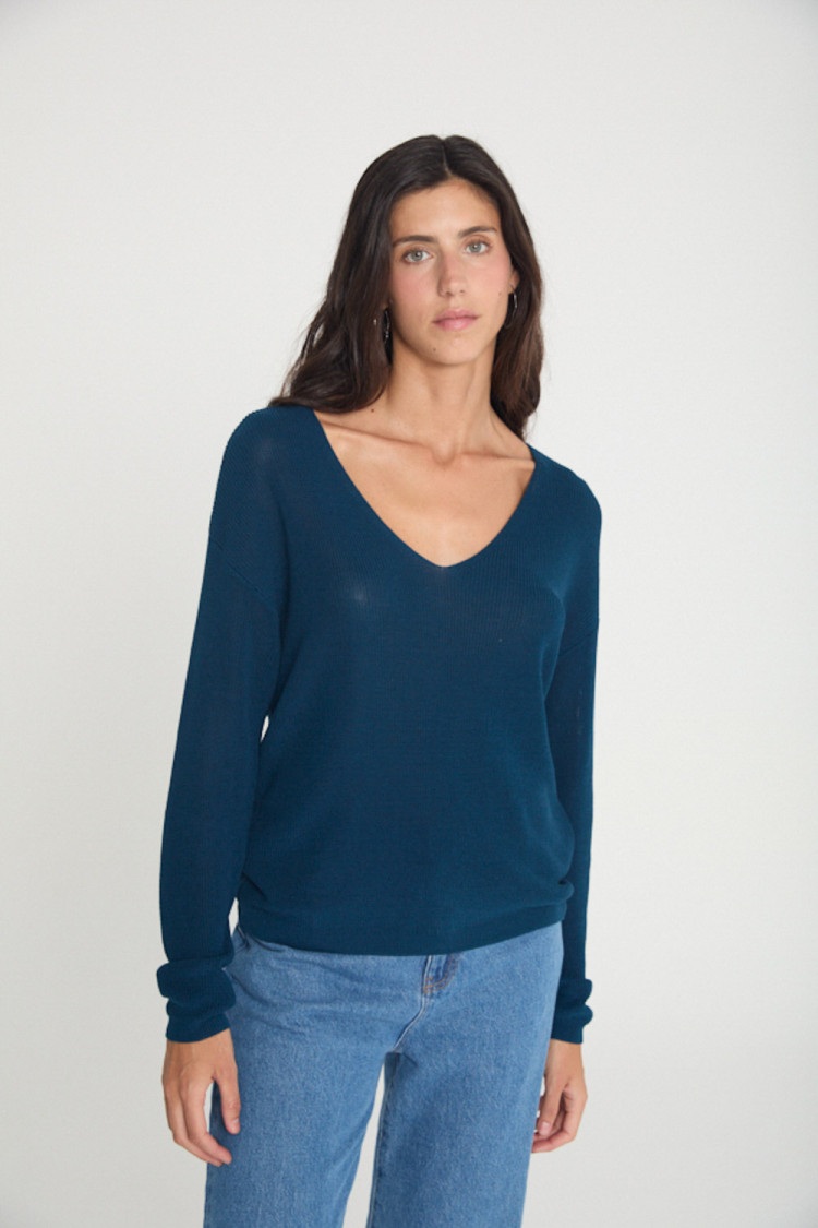 JERSEY CON ESCOTE  PICO