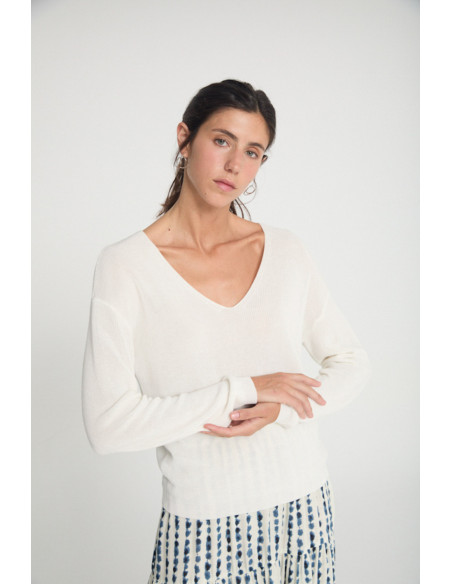 JERSEY CON ESCOTE  PICO