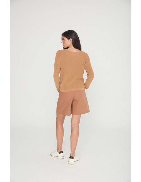 JERSEY CON ESCOTE  PICO