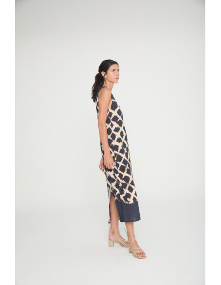 VESTIDO CON PLIEGUE EN EL HOMBRO