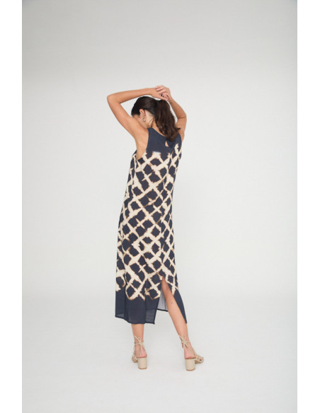 VESTIDO CON PLIEGUE EN EL HOMBRO