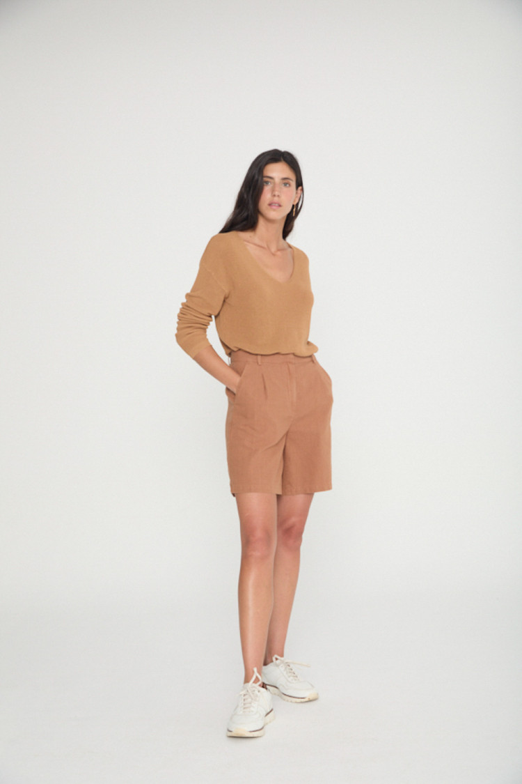 SHORT CON PLIEGUES 2